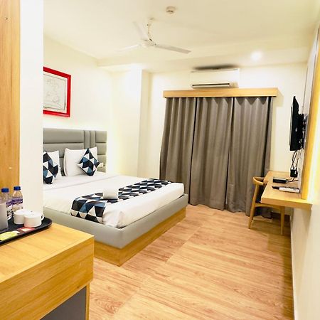 Hotel White Ridge Premium Hyderabad Exterior foto